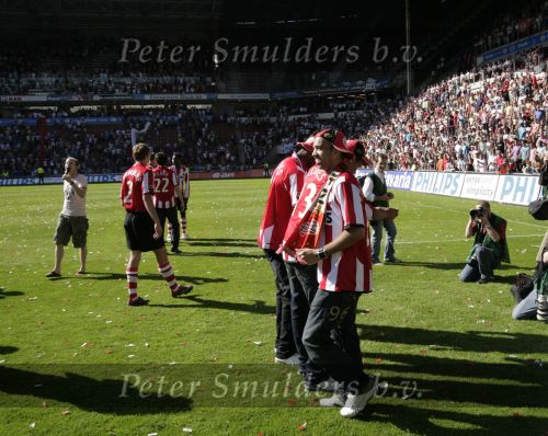 Eindhoven, 29 April 2007 Kampioenswestrijd PSV-Vitesse, eindstand 5-1
Seizoen 2006/2007 Onverwachts landskampioenschap voor PSV doordat de concurrent AZ verloor en Ajax een doelpunt tekort kwam
Diego Tardelli