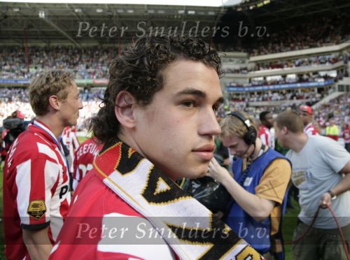 Eindhoven, 29 April 2007 Kampioenswestrijd PSV-Vitesse, eindstand 5-1
Seizoen 2006/2007 Onverwachts landskampioenschap voor PSV doordat de concurrent AZ verloor en Ajax een doelpunt tekort kwam
Dirk Marcellis