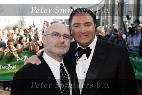 Scheveningen 15 april 2007
Premiere Tarzan in het circus theater.  Phil Collins en Erwin v Lambaart