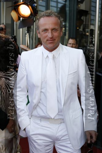 Scheveningen 15 april 2007
Premiere Tarzan in het circus theater. Gordon in wit pak