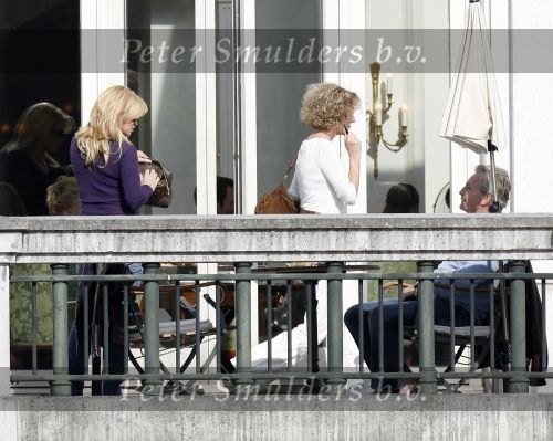 Amsterdam 22 april 2007
Hans en Connie Breukhoven met scooter bij het Amstel Hotel en samen ijsje eten.