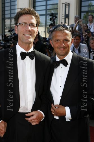 Scheveningen 15 april 2007
Premiere Tarzan in het circus theater. Hans Schiffers met vriend