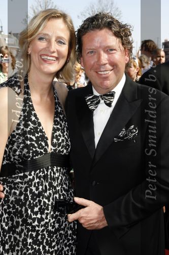 Scheveningen 15 april 2007
Premiere Tarzan in het circus theater. Henkjan Smits met vrouw