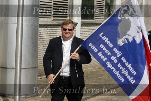 Hilversum 6 mei 2007
Herdenking Pim Fortuyn op het mediapark met oa Hilbrand Nawijn.
Peter Smulders bv