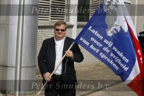 Hilversum 6 mei 2007
Herdenking Pim Fortuyn op het mediapark met oa Hilbrand Nawijn.