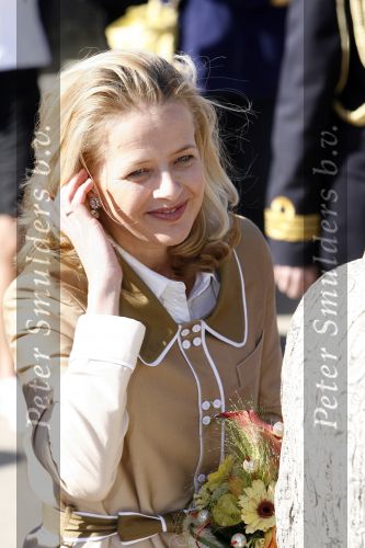 Woudrichem Den Bosch 30 april 2007
Koningin Beatrix Prins Willem Alexander Prins Friso mabel Wisse Smit Prins Constantijn Prinses Laurentien Prinses Margriet Pieter v Vollenhoven Prins Maurits Prinses Marilene Prins Bernhard jr Prinses Annette Prins Pieter Christiaan Prinses  Anita Prins Floris en Prinses Aimee koninginnedag 2007.