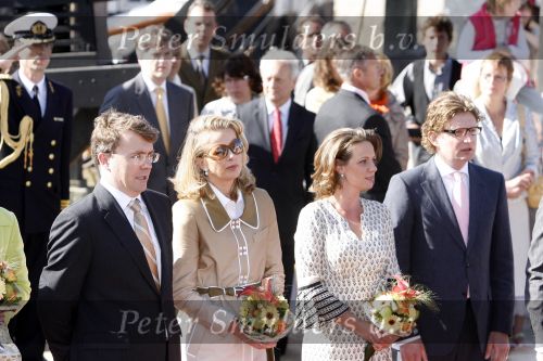 Woudrichem Den Bosch 30 april 2007
Koningin Beatrix Prins Willem Alexander Prins Friso mabel Wisse Smit Prins Constantijn Prinses Laurentien Prinses Margriet Pieter v Vollenhoven Prins Maurits Prinses Marilene Prins Bernhard jr Prinses Annette Prins Pieter Christiaan Prinses  Anita Prins Floris en Prinses Aimee koninginnedag 2007.