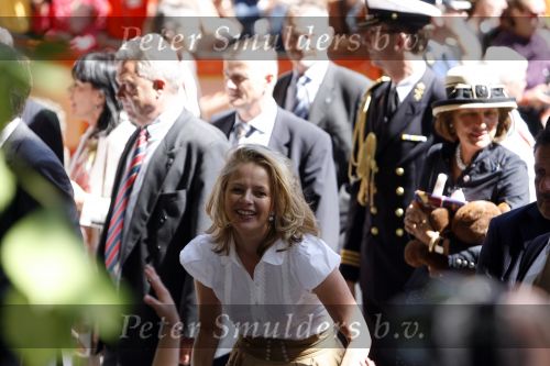 Woudrichem Den Bosch 30 april 2007
Koningin Beatrix Prins Willem Alexander Prins Friso mabel Wisse Smit Prins Constantijn Prinses Laurentien Prinses Margriet Pieter v Vollenhoven Prins Maurits Prinses Marilene Prins Bernhard jr Prinses Annette Prins Pieter Christiaan Prinses  Anita Prins Floris en Prinses Aimee koninginnedag 2007.