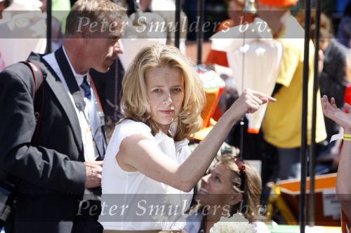 Woudrichem Den Bosch 30 april 2007
Koningin Beatrix Prins Willem Alexander Prins Friso mabel Wisse Smit Prins Constantijn Prinses Laurentien Prinses Margriet Pieter v Vollenhoven Prins Maurits Prinses Marilene Prins Bernhard jr Prinses Annette Prins Pieter Christiaan Prinses  Anita Prins Floris en Prinses Aimee koninginnedag 2007.