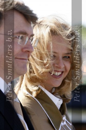 Woudrichem Den Bosch 30 april 2007
Koningin Beatrix Prins Willem Alexander Prins Friso mabel Wisse Smit Prins Constantijn Prinses Laurentien Prinses Margriet Pieter v Vollenhoven Prins Maurits Prinses Marilene Prins Bernhard jr Prinses Annette Prins Pieter Christiaan Prinses  Anita Prins Floris en Prinses Aimee koninginnedag 2007.