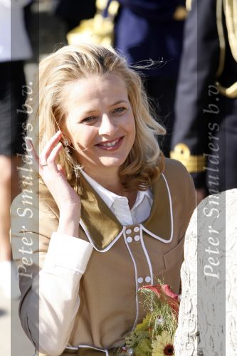 Woudrichem Den Bosch 30 april 2007
Koningin Beatrix Prins Willem Alexander Prins Friso mabel Wisse Smit Prins Constantijn Prinses Laurentien Prinses Margriet Pieter v Vollenhoven Prins Maurits Prinses Marilene Prins Bernhard jr Prinses Annette Prins Pieter Christiaan Prinses  Anita Prins Floris en Prinses Aimee koninginnedag 2007.