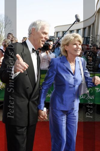 Scheveningen 15 april 2007
Premiere Tarzan in het circus theater. Martine Bijl met Berend Boudewijn