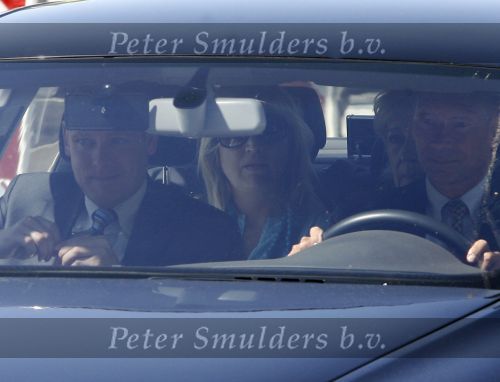 Leiden 2 mei 2007
Prinses Ariana ligt in het leids UMC  ziekenhuis ivm infectie aan de luchtwegen.
Maxima Prins Willem Alexander en Jorge Zorrequieta en Carmen Zorreguieta komen op bezoek.