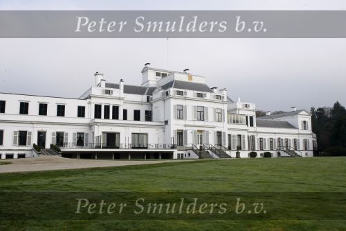Soestdijk 30 november 2006
Interieur en exterieur foto\'s van paleis soestdijk. Vanaf 15 december gaat het paleis open voor publiek. Prins Bernhard en Prinses Juliana waren de laatste bewoners.
