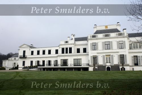 Soestdijk 30 november 2006
Interieur en exterieur foto\'s van paleis soestdijk. Vanaf 15 december gaat het paleis open voor publiek. Prins Bernhard en Prinses Juliana waren de laatste bewoners.