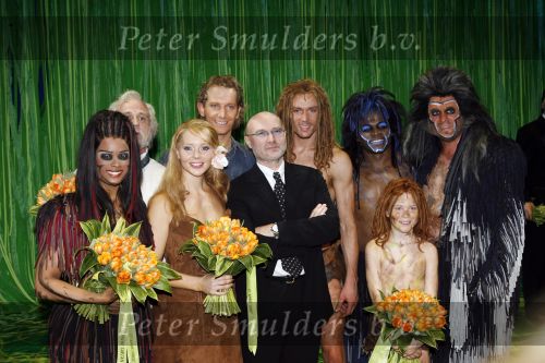 Scheveningen 15 april 2007
Premiere Tarzan in het circus theater. Cast met Phil Collins
