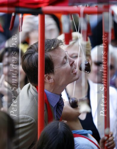 Woudrichem Den Bosch 30 april 2007
Koningin Beatrix Prins Willem Alexander Prins Friso mabel Wisse Smit Prins Constantijn Prinses Laurentien Prinses Margriet Pieter v Vollenhoven Prins Maurits Prinses Marilene Prins Bernhard jr Prinses Annette Prins Pieter Christiaan Prinses  Anita Prins Floris en Prinses Aimee koninginnedag 2007.