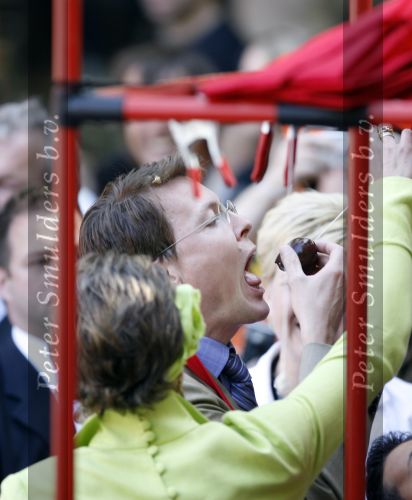 Woudrichem Den Bosch 30 april 2007
Koningin Beatrix Prins Willem Alexander Prins Friso mabel Wisse Smit Prins Constantijn Prinses Laurentien Prinses Margriet Pieter v Vollenhoven Prins Maurits Prinses Marilene Prins Bernhard jr Prinses Annette Prins Pieter Christiaan Prinses  Anita Prins Floris en Prinses Aimee koninginnedag 2007.