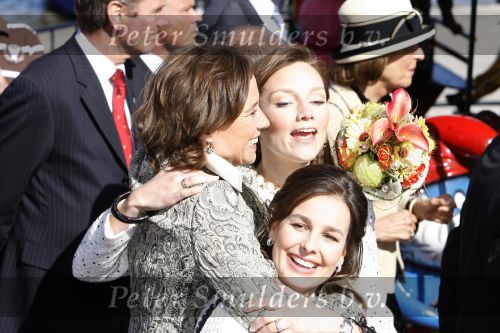 Woudrichem Den Bosch 30 april 2007
Koningin Beatrix Prins Willem Alexander Prins Friso mabel Wisse Smit Prins Constantijn Prinses Laurentien Prinses Margriet Pieter v Vollenhoven Prins Maurits Prinses Marilene Prins Bernhard jr Prinses Annette Prins Pieter Christiaan Prinses  Anita Prins Floris en Prinses Aimee koninginnedag 2007