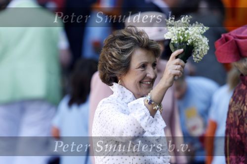 Woudrichem Den Bosch 30 april 2007
Koningin Beatrix Prins Willem Alexander Prins Friso mabel Wisse Smit Prins Constantijn Prinses Laurentien Prinses Margriet Pieter v Vollenhoven Prins Maurits Prinses Marilene Prins Bernhard jr Prinses Annette Prins Pieter Christiaan Prinses  Anita Prins Floris en Prinses Aimee koninginnedag 2007
