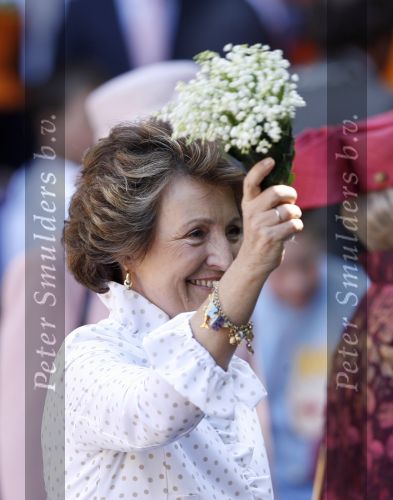 Woudrichem Den Bosch 30 april 2007
Koningin Beatrix Prins Willem Alexander Prins Friso mabel Wisse Smit Prins Constantijn Prinses Laurentien Prinses Margriet Pieter v Vollenhoven Prins Maurits Prinses Marilene Prins Bernhard jr Prinses Annette Prins Pieter Christiaan Prinses  Anita Prins Floris en Prinses Aimee koninginnedag 2007