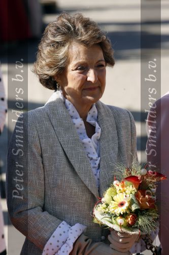 Woudrichem Den Bosch 30 april 2007
Koningin Beatrix Prins Willem Alexander Prins Friso mabel Wisse Smit Prins Constantijn Prinses Laurentien Prinses Margriet Pieter v Vollenhoven Prins Maurits Prinses Marilene Prins Bernhard jr Prinses Annette Prins Pieter Christiaan Prinses  Anita Prins Floris en Prinses Aimee koninginnedag 2007