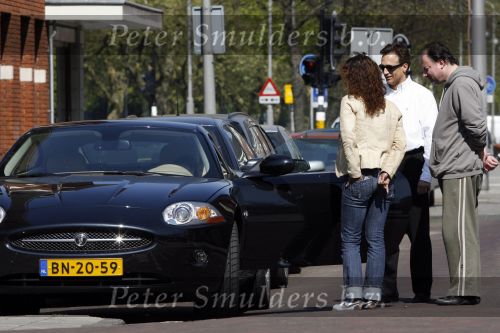 Amsterdam 19 april 2007
Robert Schoemacher in zijn nieuwe jaguar met speciaa kenteken