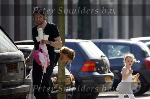 Amsterdam 22 april 2007
Ruud de Wild met zijn dochter Toy Travis en vriendin aafke