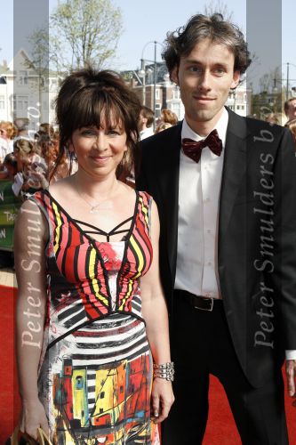 Scheveningen 15 april 2007
Premiere Tarzan in het circus theater. Ryan v d Akker met een vriend