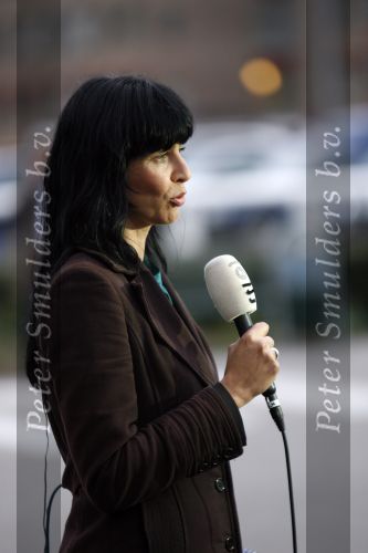 Den Haag 10 april 2007
Sandra Schuurhof van RTL bij het bronov ziekenhuis.