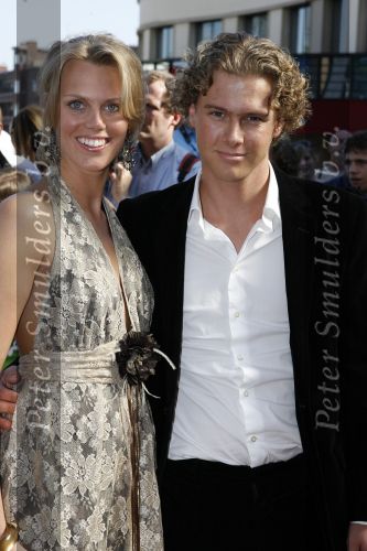 Scheveningen 15 april 2007
Premiere Tarzan in het circus theater. Sanne Heijen met vriend