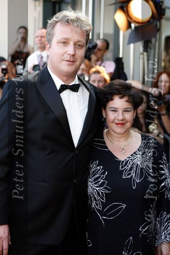 Scheveningen 15 april 2007
Premiere Tarzan in het circus theater. Sharon Dijksma met man