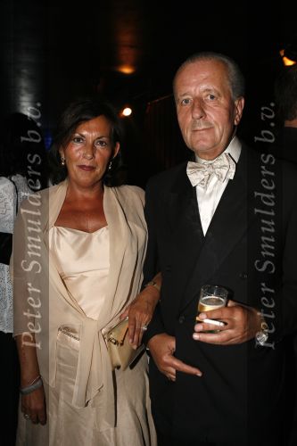 Amsterdam 7 mei 2007
Premiere amerikaanse uitvoering van de film interview in Tuschinski. Theo Hiddema met vrouw