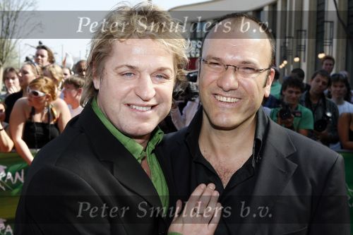 Scheveningen 15 april 2007
Premiere Tarzan in het circus theater. Tony Neef met man