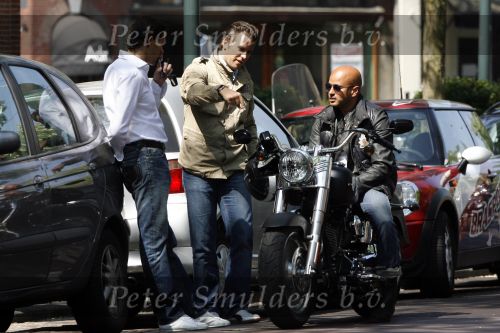 Amsterdam 5 mei 2007
Steve te Pas en Winston Gershtanowitz bij harley Davidson op de cornelis schuytstraat.
