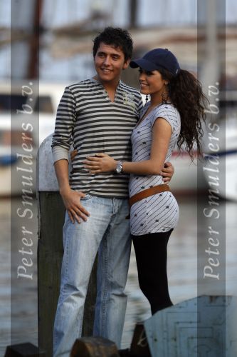 Volendam 13 april 2007
Jan Smit en Yolanthe Cabau v Kasbergen verliefd in d e haven van Volendam.