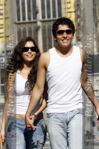 Amsterdam 14 april 2007
Jan Smit en Yolanthe Cabau v Kasbergen hand in hand op straat in Amsterdam.