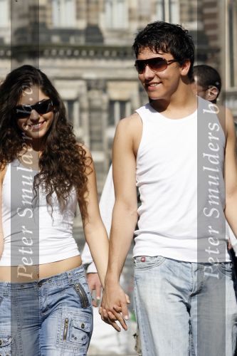 Amsterdam 14 april 2007
Jan Smit en Yolanthe Cabau v Kasbergen hand in hand op straat in Amsterdam.