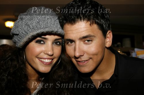 Amersfoort 29 mei 2007
Tros zomerfeesten op plein in amersfoort. Jan Smit en Yolanthe Cabau v Kasbergen
Peter Smulders bv