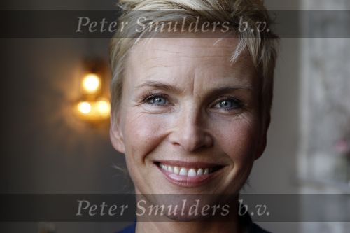 Amsterdam 20 april 2010
Presentatie boek Antoinnette Scheulderman. Anita Witzier
Peter Smulders bv