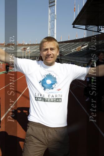 Amsterdam 18 april 2010
Prins Willem Alexander neemt deel aan Run for water vanuit het Olympisch stadion. Antonie Kamerling
Peter Smulders bv