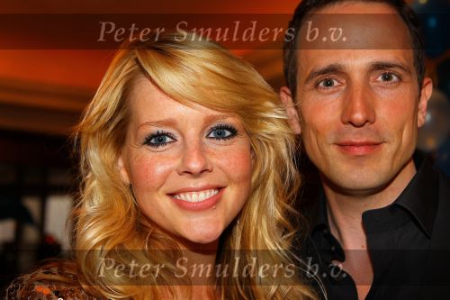 Noordwijk, 2 Mei 2010 Hotel van Oranje, Feest Gerard Joling t.g.v.
het 25 jaar artiesten jubileum
Chantal Janzen met partner
Foto Peter Smulders BV