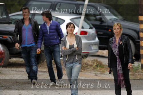 Ibiza 1 mei 2010
Erik de Zwat en zijn vrouw en dochters samen op vakantie met Wessel van Diepen en Daphne Bunskoek en dochter India. Ze verblijven in het prachtige huis van Erik.
Peter Smulders bv