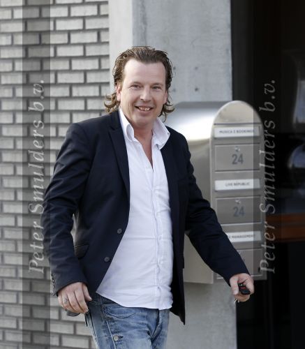 Abcoude 22 april 2010
Opening nieuwe pand Marco Borsato in Abcoude. Edwin jansen
Peter Smulders bv