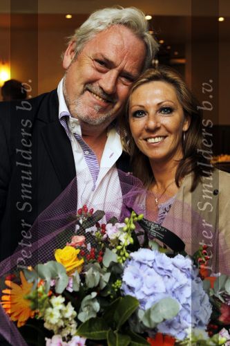 Hilversum 20 april 2010
Presentatie dvd Marco Bakker in Hotel Lapershoek.
Zijn vrouw Willeke v Ammelrooy is natuurlijk aanwezig. Ernst daniel Smid met vrouw
Peter Smulders bv