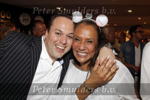 Amsterdam 22 mei 2010
Toppers in de arena met Rene Froger Gerard Joling Jeroen v d Boom en Gordon. Frans Bauer en Patty Brard
Peter Smulders bv