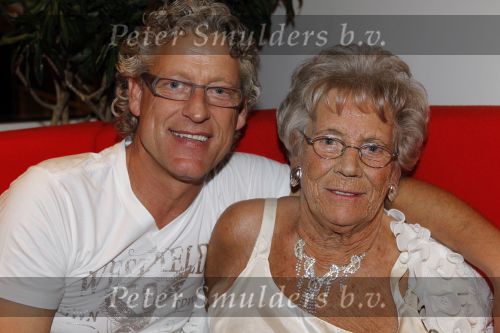 Amsterdam 22 mei 2010
Toppers in de arena met Rene Froger Gerard Joling Jeroen v d Boom en Gordon. Gorodn met moeder en vriend
Peter Smulders bv