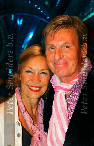 Noordwijk, 2 Mei 2010 Hotel van Oranje, Feest Gerard Joling t.g.v.
het 25 jaar artiesten jubileum
Henny Huisman met zijn vrouw Lia Huisman
Foto Peter Smulders BV