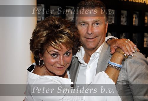 Amsterdam 22 mei 2010
Toppers in de arena met Rene Froger Gerard Joling Jeroen v d Boom en Gordon. Christine Kroonenberg met Hens Bagijn
Peter Smulders bv