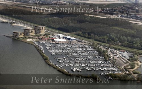 Almere, 28 April 2010
Jachthaven Marina Muiderzand
Foto Peter Smulders BV
